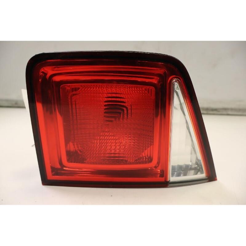 Đèn Hậu Trong Phải Chevrolet Orlando Mã phụ tùng 95484950