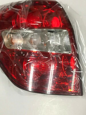 Đèn Hậu Trái Lòng Đỏ Chevrolet Captiva Mã phụ tùng 96626993