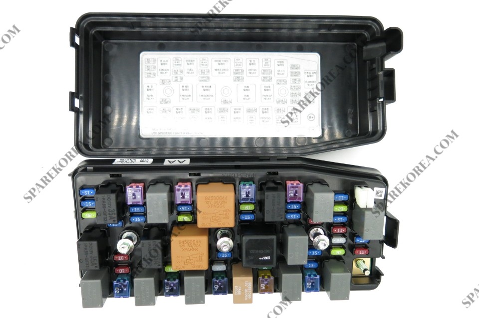 Hộp Cầu Chì Đầu Xe Chevrolet Captiva Mã phụ tùng 95037413