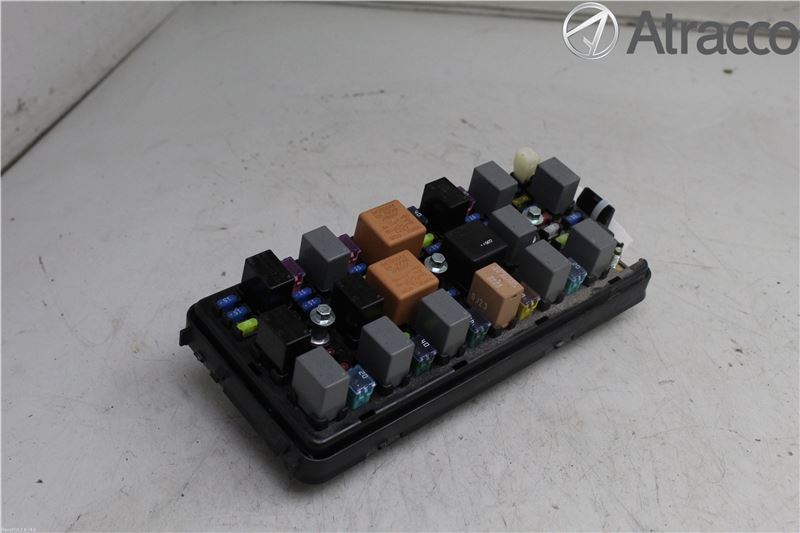 Hộp Cầu Chì Đầu Xe Chevrolet Captiva Mã phụ tùng 95037413