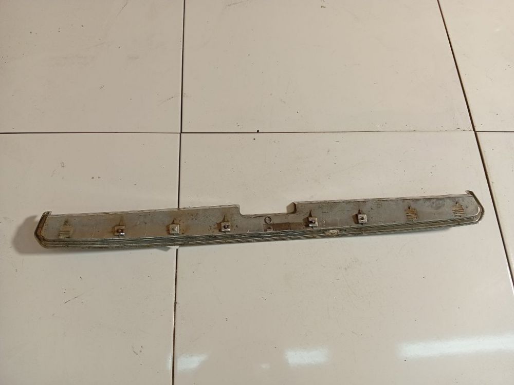 Mặt Ca Lăng Trên / Nẹp Mạ Ca Pô Chevrolet Captiva Mã phụ tùng 96442715