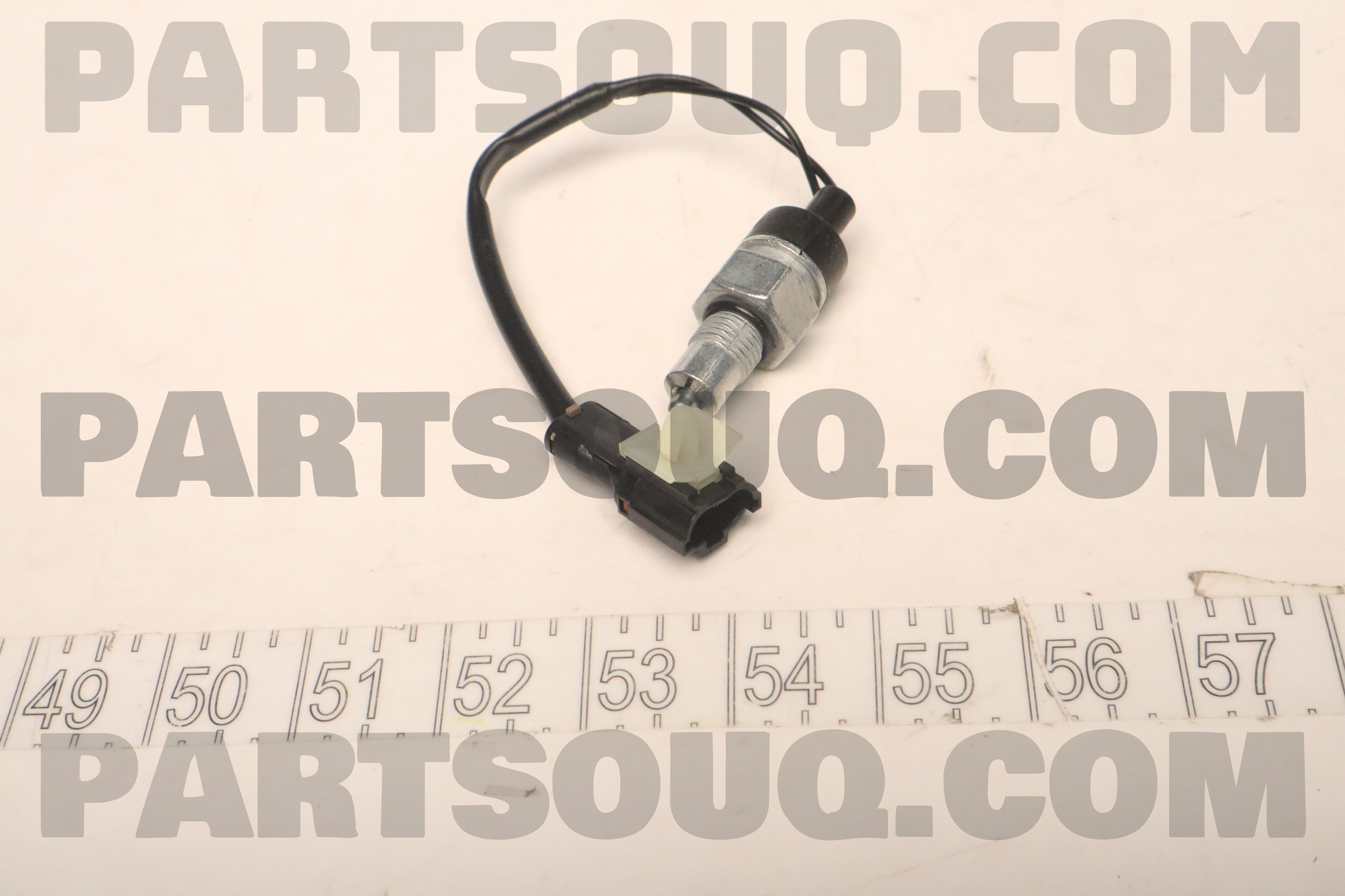 Công Tắc Đèn Lùi Chevrolet Spark Mã phụ tùng 95216947