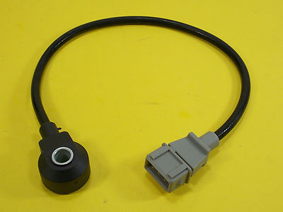 Cảm Biến Tiếng Gõ Động Cơ Chevrolet Spark Mã phụ tùng 96253545