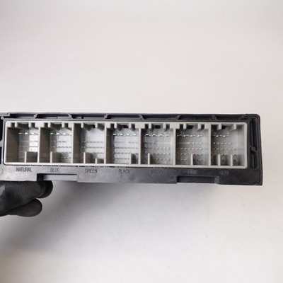 Hộp Bcm Hộp Điều Khiển Thân Xe Chevrolet Cruze Mã phụ tùng 13577849