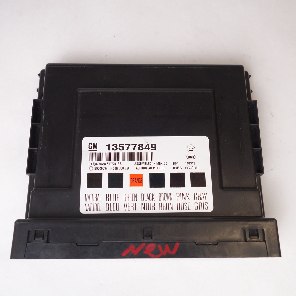 Hộp Bcm Hộp Điều Khiển Thân Xe Chevrolet Cruze Mã phụ tùng 13577849