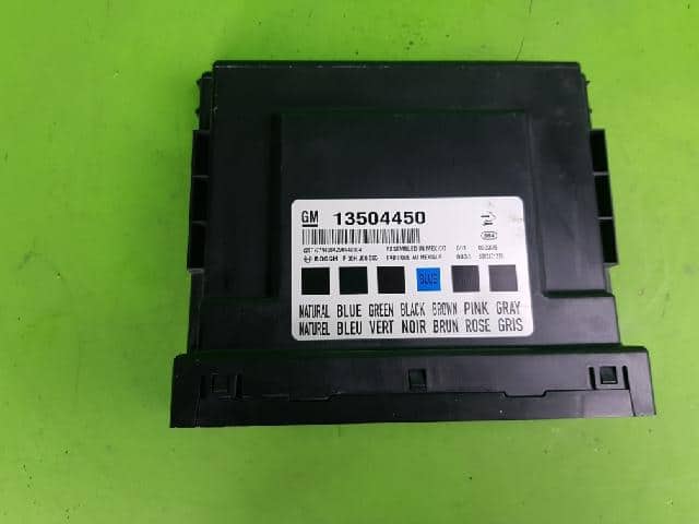 Hộp Bcm Hộp Điều Khiển Thân Xe Chevrolet Cruze Mã phụ tùng 13504450