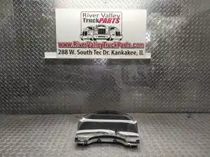 Bàn Ép 1.6 Chevrolet Cruze OEM 24174