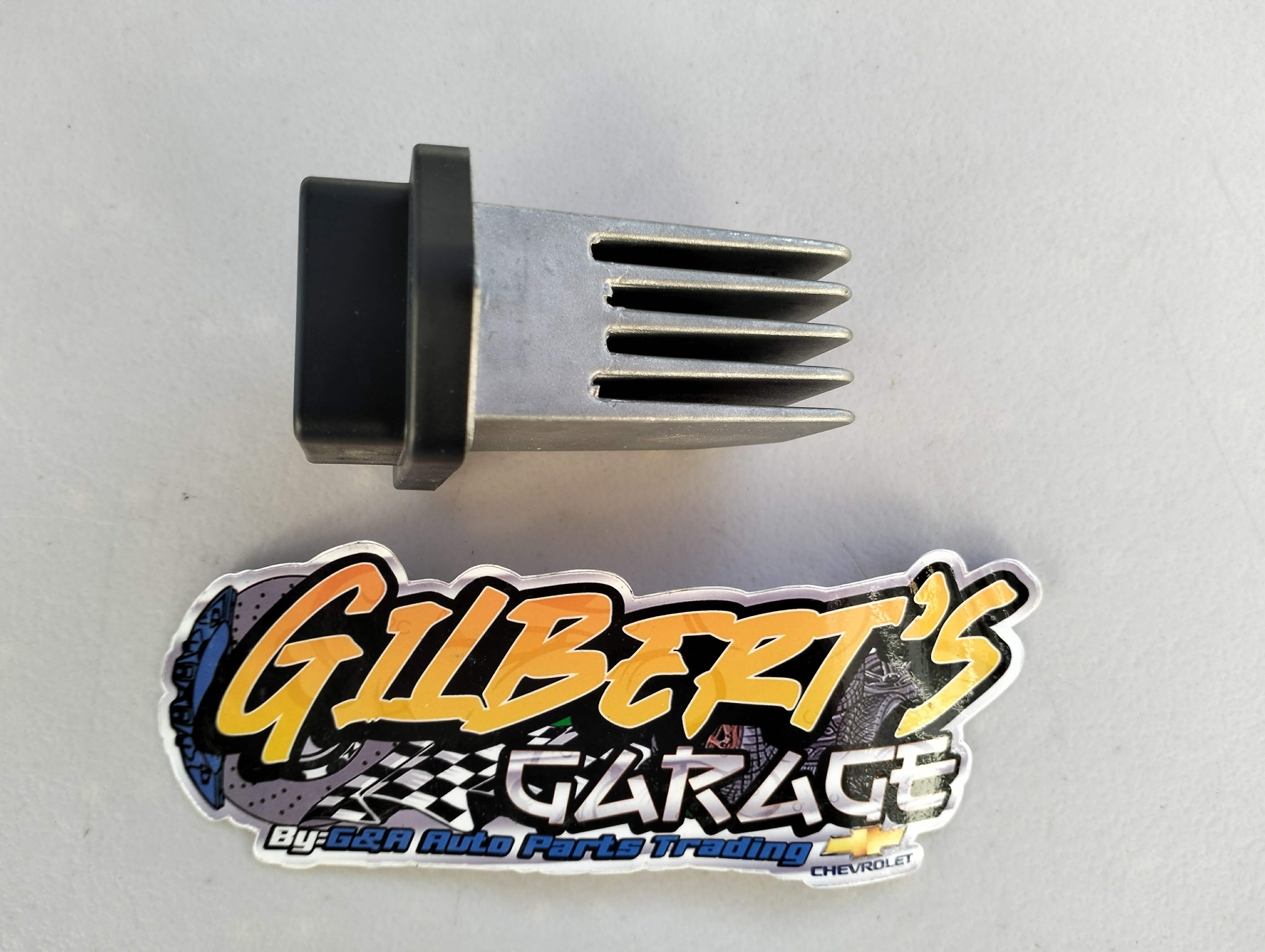 Trở Quạt Gió Điều Hòa Trong Xe Chevrolet Colorado Mã phụ tùng 98183234
