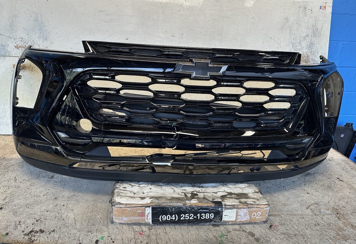 Bệ Bước Chân Phải Chevrolet Trailblazer Mã phụ tùng 52141723