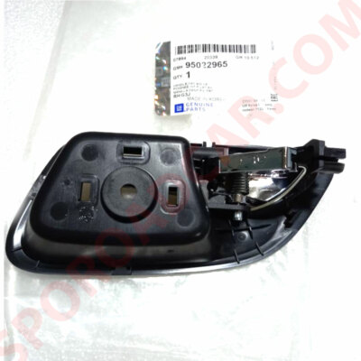 Tay Mở Cửa Trong Phải Chevrolet Cruze Mã phụ tùng 95022965