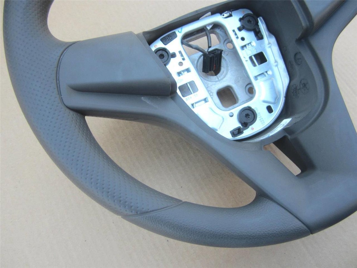 Vô Lăng (Không Công Tắc) Chevrolet Cruze Mã phụ tùng 95227501