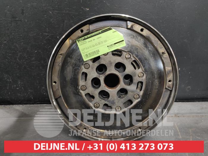 Bánh Đà Máy Dầu Kèm Giảm Chấn Chevrolet Captiva Mã phụ tùng 96941104