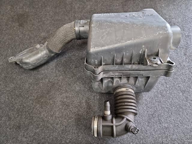 Hộp Lọc Gió Động Cơ Có Đựng Lọc Chevrolet Spark Mã phụ tùng 96591481
