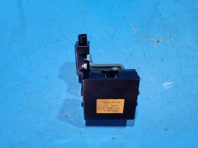 Hộp Điều Khiển Cảm Biến Đỗ Xe Chevrolet Spark Mã phụ tùng 95492088