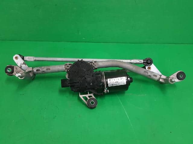 Đèn Hậu Trái Xin Nhan Vàng Chevrolet Spark Mã phụ tùng 95483111