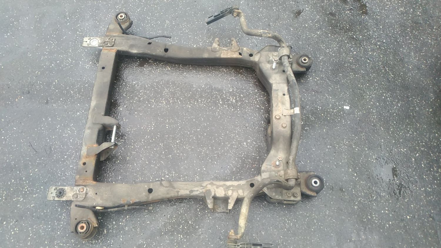 Giá Đỡ Động Cơ Chevrolet Cruze Mã phụ tùng 42437942
