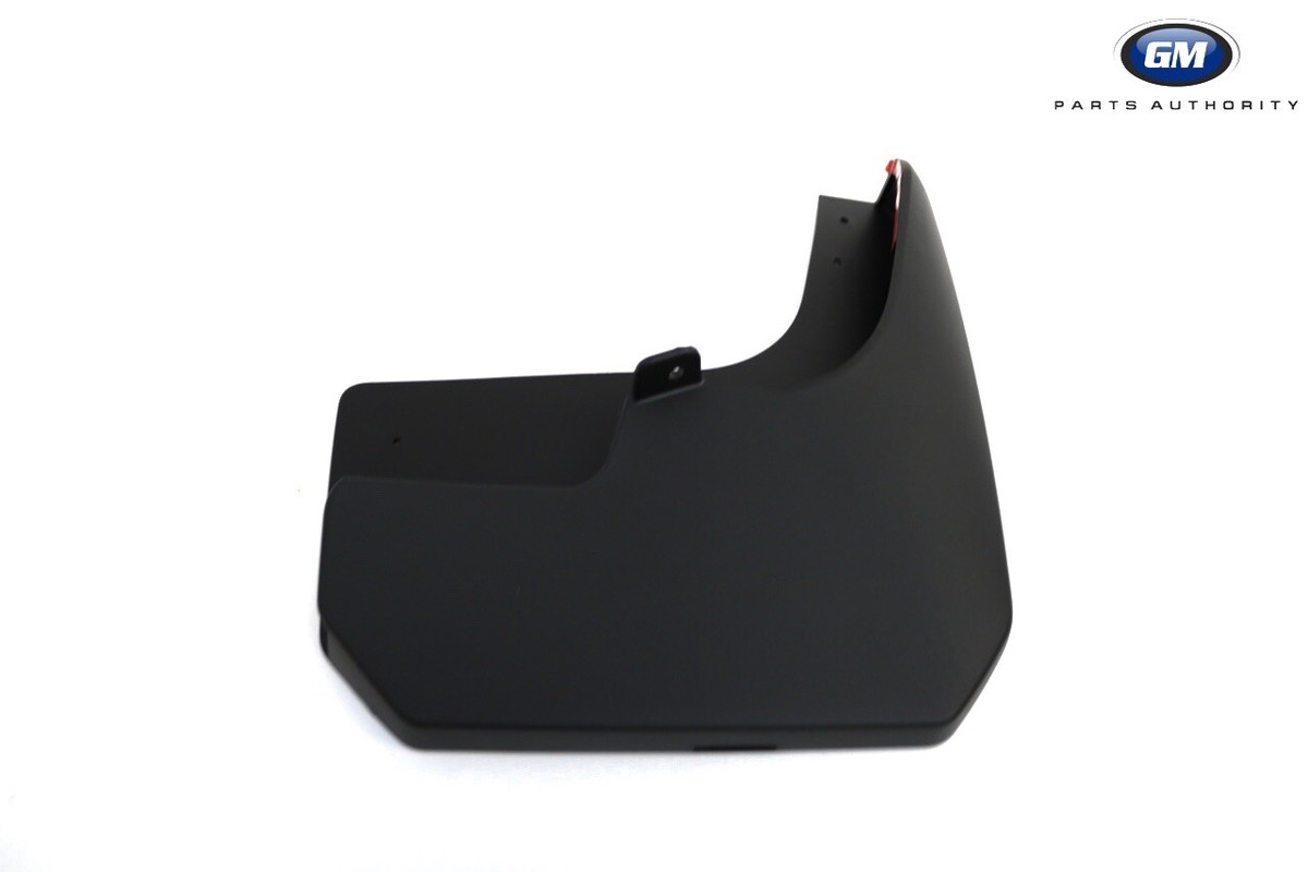 Giàn Nóng Chevrolet Aveo OEM 8879012