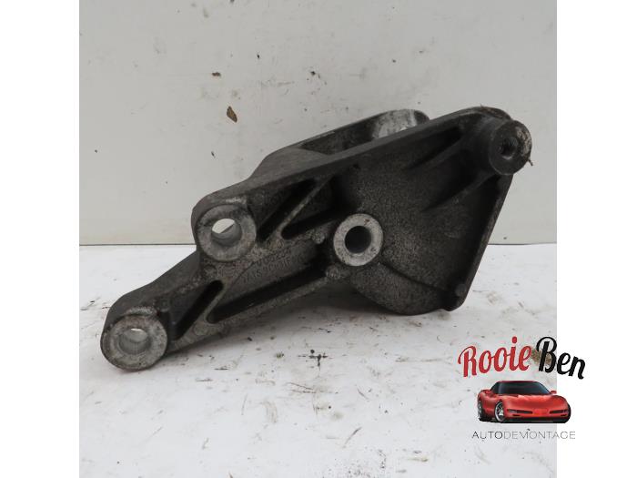Giá Bắt Chân Máy Thủy Lực Daewoo Lacetti Mã phụ tùng 13248667