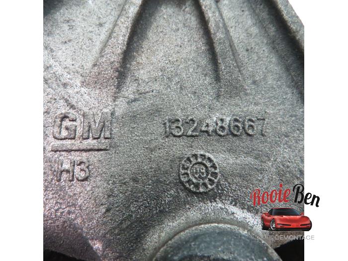 Giá Bắt Chân Máy Thủy Lực Daewoo Lacetti Mã phụ tùng 13248667