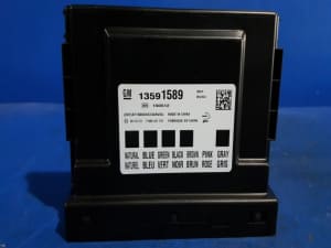 Xương Đỡ Giàn Nóng Két Nước (Dưới) Daewoo Lacetti Mã phụ tùng 95981431