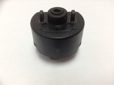 Tiếp Điểm Ổ Khóa Điện Daewoo Cielo Mã phụ tùng 900524971498