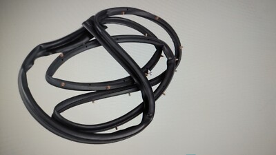 Gioăng Cửa Sau Trái Daewoo Gentra Mã phụ tùng 96649136