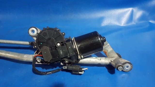Cơ Cấu Gạt Mưa / Thanh Giằng Gạt Mưa Có Mô Tơ Daewoo Lacetti Mã phụ tùng 95971324