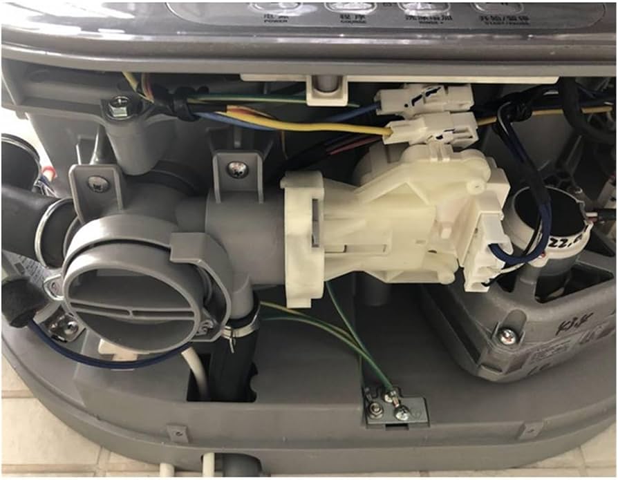 Lá Côn 1.5L / 1.6L Daewoo Gentra OEM DW23