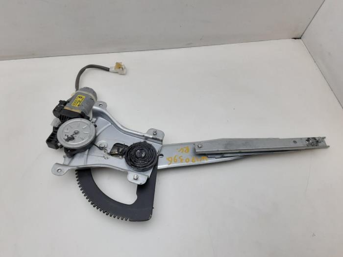 Mô Tơ Lên Xuống Kính Trước Phải Daewoo Gentra Mã phụ tùng 96870317
