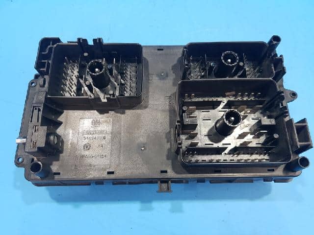 Hộp Cầu Chì Tổng Đầu Xe Số Sàn Daewoo Lacetti Mã phụ tùng 13222782