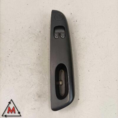 Cụm Công Tắc Lên Kính Tổng Daewoo Matiz Mã phụ tùng 96563826