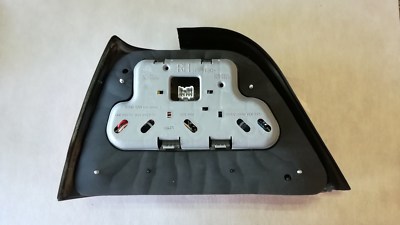 Đèn Hậu Phải Daewoo Cielo Mã phụ tùng 96187411