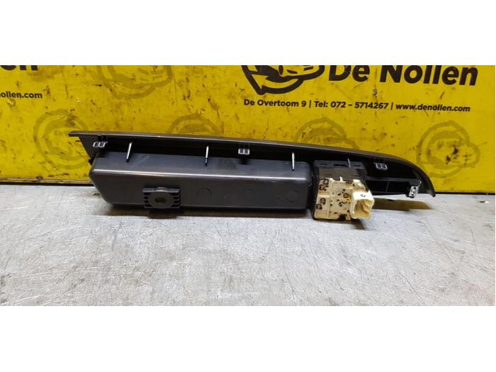Công Tắc Lên Kính Tổng 2 Hạt Daewoo Matiz Mã phụ tùng 96602518