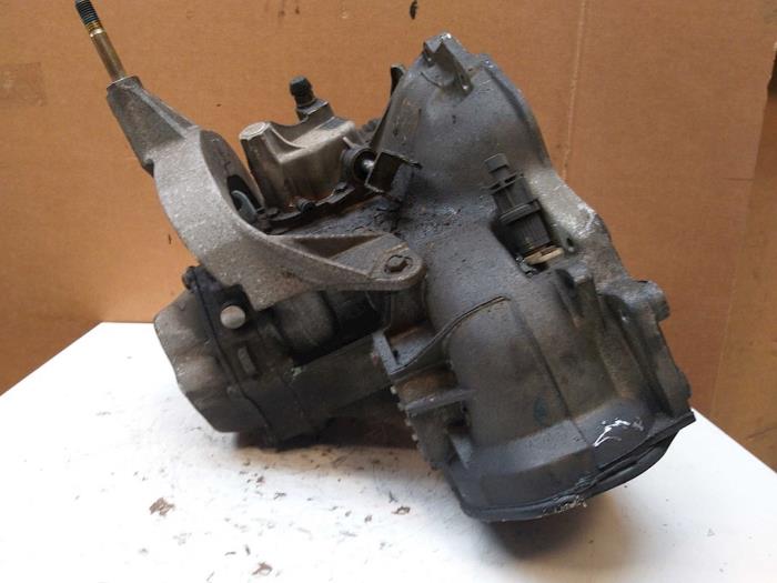 Đuôi Loa Hộp Số Daewoo Lacetti Mã phụ tùng 96175844