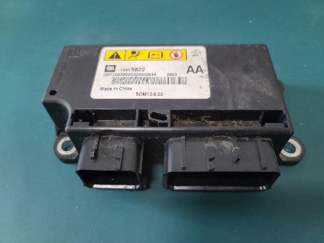 Hộp Điều Khiển Túi Khí Daewoo Lacetti Mã phụ tùng 13505822