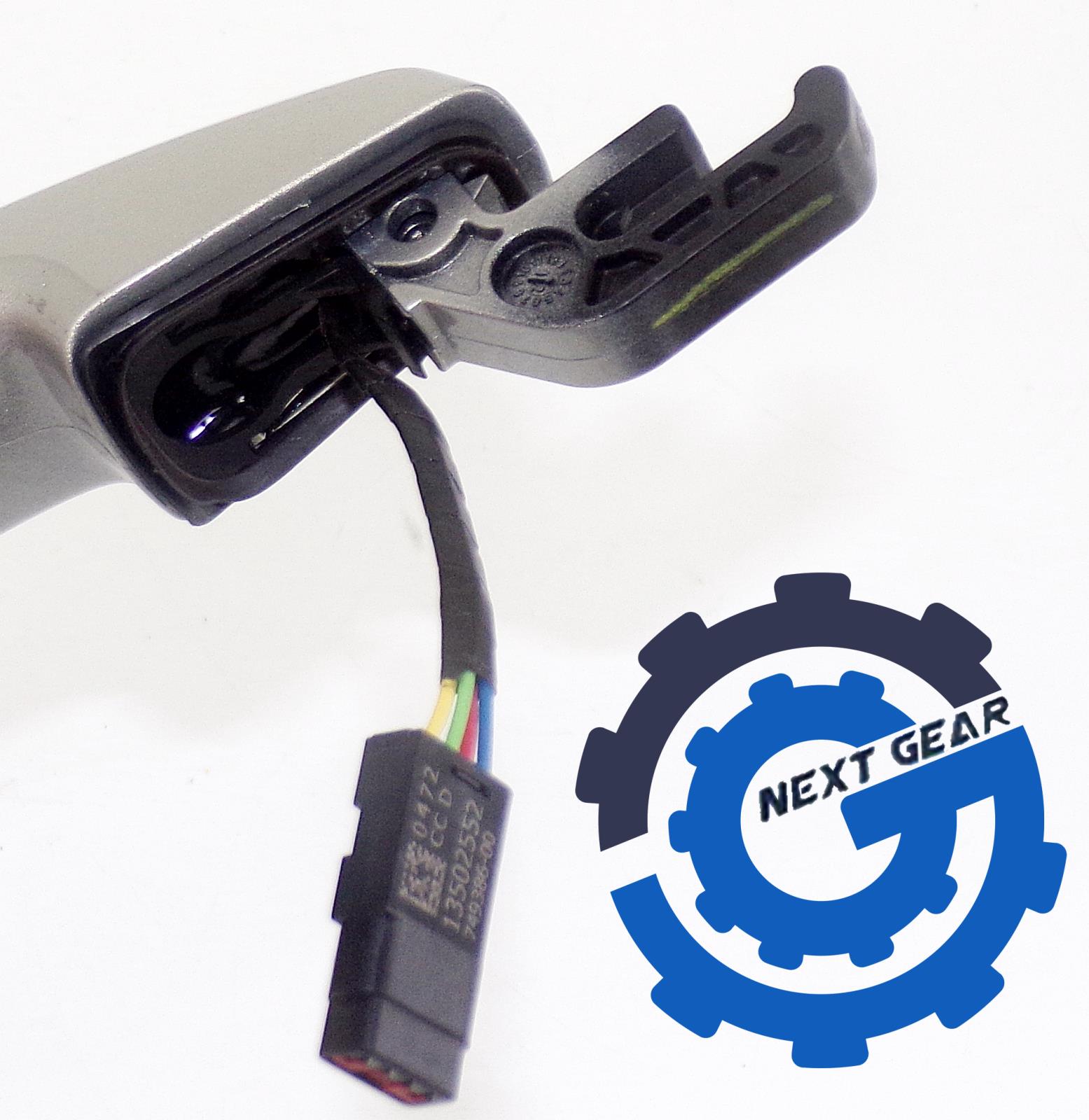 Tay Mở Cửa Trước Trái Có Cảm Ứng Daewoo Lacetti Mã phụ tùng 13502552