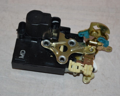 Ổ Khóa Ngậm Cánh Cửa Sau Phải Mới Daewoo Lacetti Mã phụ tùng 96272644