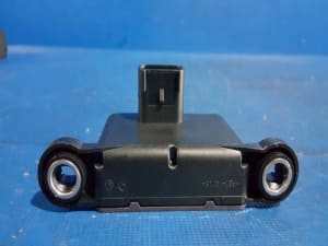 Bình Nước Phụ Daewoo Lacetti Mã phụ tùng 13465094