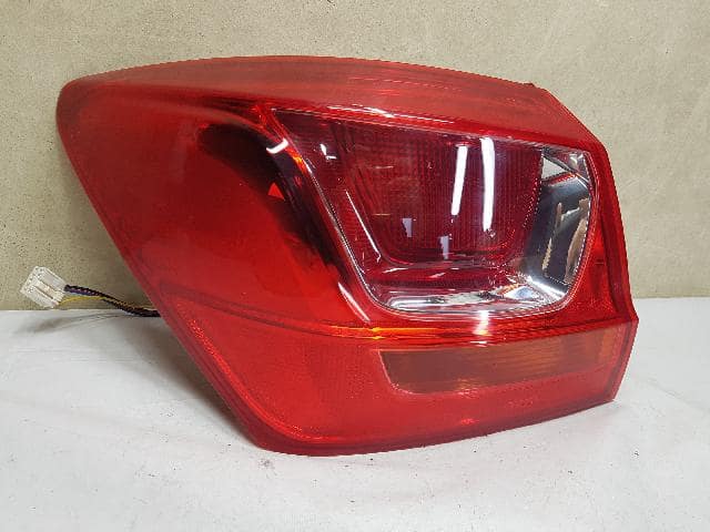 Đèn Hậu Trái Daewoo Gentra Mã phụ tùng 95952064