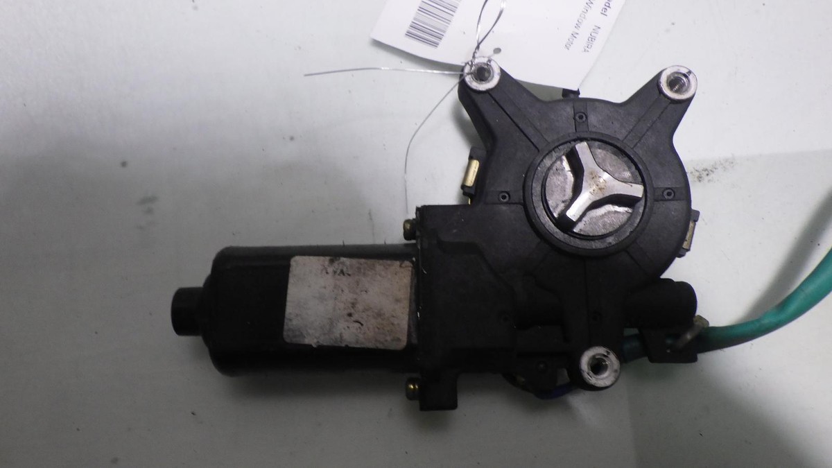 Mô Tơ Nâng Hạ Kính Cánh Cửa Trước Phải 3 Chạc Daewoo Nubira Mã phụ tùng 96190208
