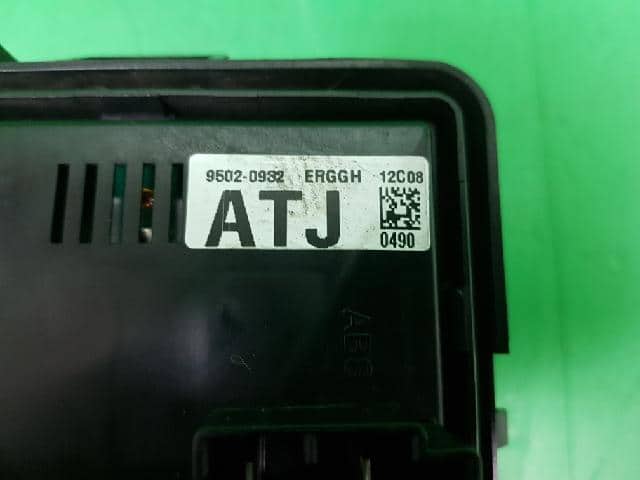 Hộp Cầu Chì Đầu Xe Daewoo Matiz Mã phụ tùng 95020932
