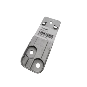 Giá Bắt Két Nước Bên R Daewoo Lacetti Mã phụ tùng 13300486
