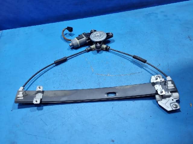 Mô Tơ Lên Xuống Kính Trước Bên Phải Daewoo Matiz Mã phụ tùng 96485142