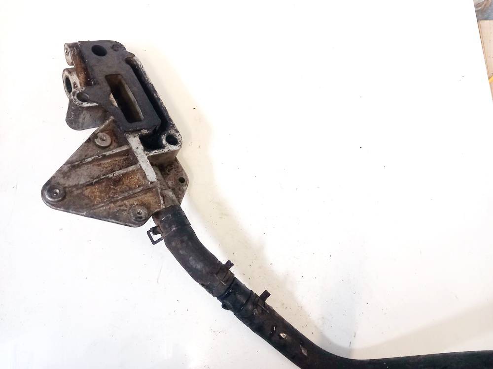 Van Tuần Hoàn Khí Xả Daewoo Nubira Mã phụ tùng 92063149
