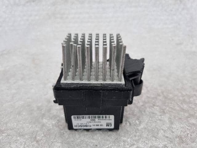 Cảm Biến Trở Quạt Điều Hoà Daewoo Lacetti Mã phụ tùng 13598091