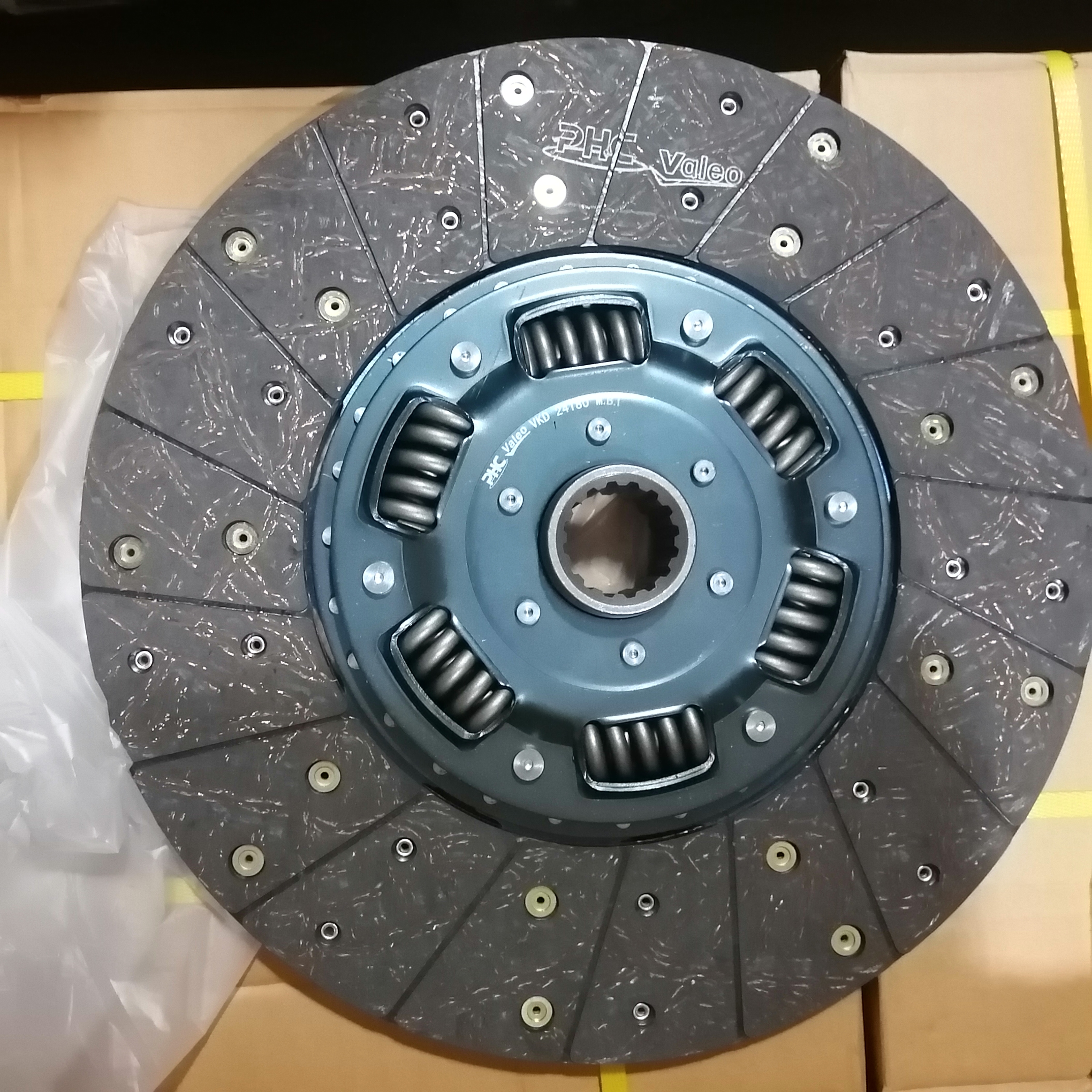 Cơ Cấu Mở Nắp Bình Xăng Ngoài Daewoo Gentra Mã phụ tùng 96216127