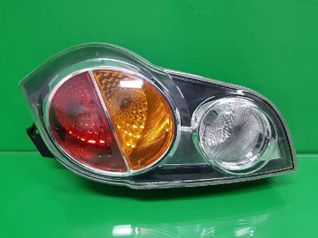 Đèn Hậu Phải Xi Nhan Vàng Daewoo Matiz Mã phụ tùng 95483112