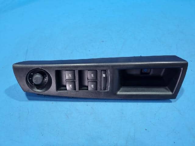 Công Tắc Lên Xuống Kính Tổng Chân Kim Daewoo Lacetti Mã phụ tùng 13305373