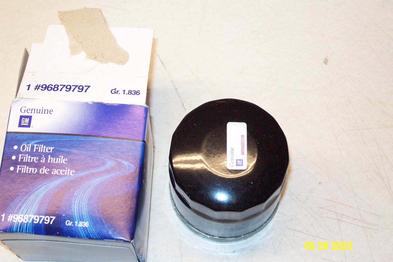 Lọc Dầu Daewoo Nubira OEM 96879797