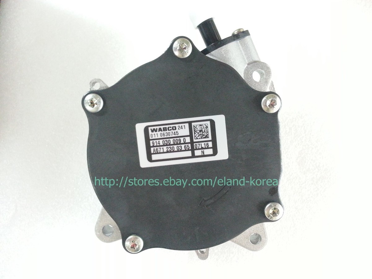 Bơm Chân Không Ssangyong RX 270 Mã phụ tùng 6652300365
